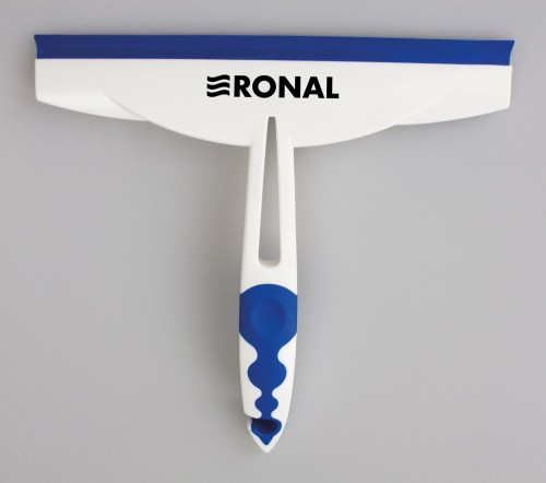 ACCESSORIES_13017_plastic_squeegee_2025.jpg
